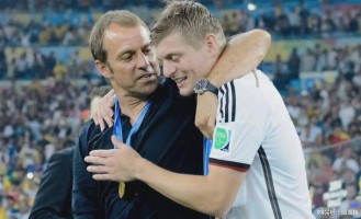 克罗斯：巴塞罗那以目前的比赛方式很难赢得欧冠冠军