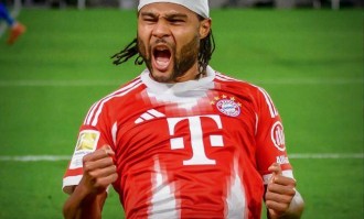 药厂德甲客场不败纪录终结！拜仁3-0勒沃库森，15连胜宣战大巴黎