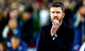 4胜1平难定前途？曼联被劝弃用卡里克，西蒙尼更合适