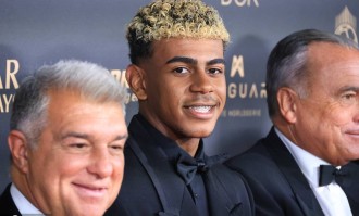 不服气！父亲：亚马尔世界最佳 没拿金球对我们是精神伤害