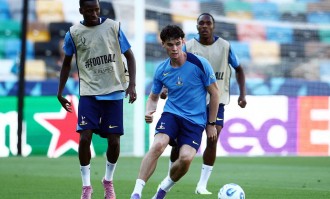 五大联赛夺冠赔率解析：利物浦领跑英超 西甲皇萨两强争霸 拜仁接棒无悬念