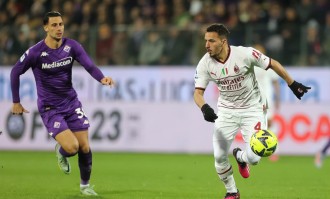 意甲焦点战：国际米兰主场碾压佛罗伦萨，蓝黑军团剑指三分！